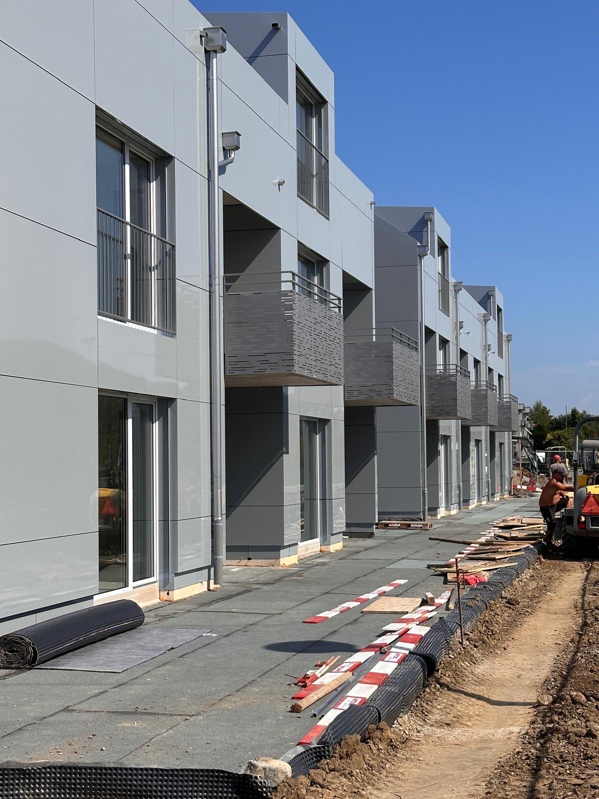 ac4de442-39a5-4a57-902c-ffcf00beefb6