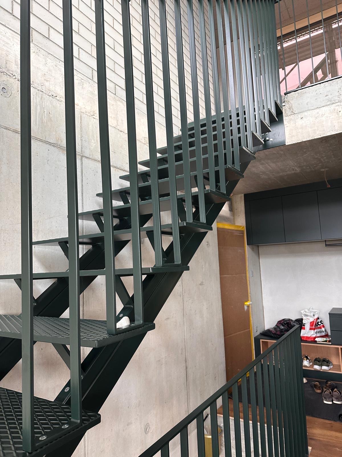 ea61a7e1-cd35-4b71-84ba-60fb0accf0c5